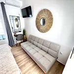 Aeolian Blu 5 Apartment