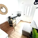 Apartment Aeolian Blu 5 *